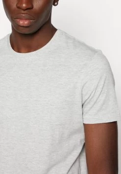 Pier One Unisex 5 PackT-Shirt BasicBlack /Dark Blue/Dark Green Donna T-shirt E Top PI921001F-Q11 -Pier One Moda Outlet 02e7c78a7d0a493fb729f5f1bba05c43