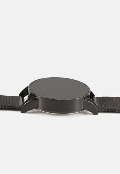 Pier One SmartwatchBlack Uomo Orologi PI952M03D-Q11 -Pier One Moda Outlet 08ee56fd4f284497afc547161127f303