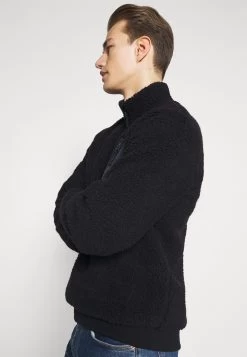 Pier One Felpa In PileDark Blue Uomo Maglieria E Felpe PI922S0CK-K11 -Pier One Moda Outlet 0b27e21a839e4f56af9be8aed42665b4