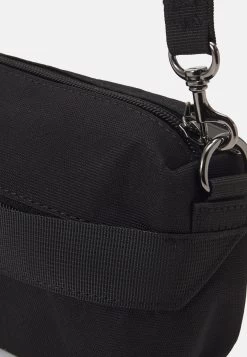 Pier One Borsa A TracollaBlack Donna Borse PI954H02R-Q11 -Pier One Moda Outlet 0bbae8c6c00648a9918edf29901247d6