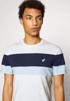 Pier One T-Shirt Con Stampa - White/Blue -Pier One Moda Outlet 0c4d7a9c58b9432c847d4bba78c7bc49