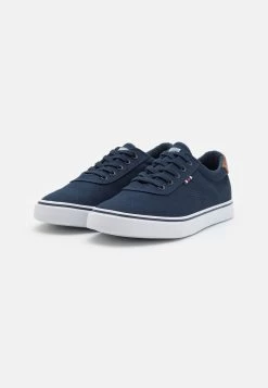 Pier One UnisexSneakers BasseDark Blue Uomo Sneaker PI915O02W-K11 -Pier One Moda Outlet 0ed1f39caf5f47f289fc589c6130ec95