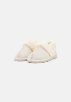 Pier One PantofoleWhite Donna Pantofole PI911D000-A11 -Pier One Moda Outlet 3d24649a22144e62b50d5c178dda582a
