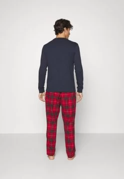 Pier One Maglia Del PigiamaDark Blue Uomo Per La Notte PI982N00D-K11 -Pier One Moda Outlet 3f7ee9b8fecb410698ce02136babfcee