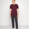 Pier One 5 PackT-Shirt BasicDark Blue/Pink/Off-White Uomo T-shirt E Polo PI922O0GY-K12