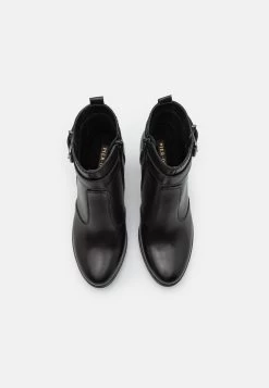 Pier One Leather TronchettiBlack Donna Stivaletti PI911N09O-Q11 -Pier One Moda Outlet 4b2c922ddbb6484ab34edd51c3b2e59e