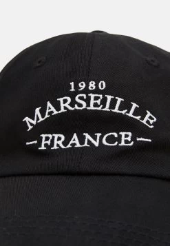 Pier One UnisexCappellinoBlack Donna Cappelli E Foulard PI954Q00L-Q11 -Pier One Moda Outlet 5b2caef2ba754ca9812c01edf0fafcc7