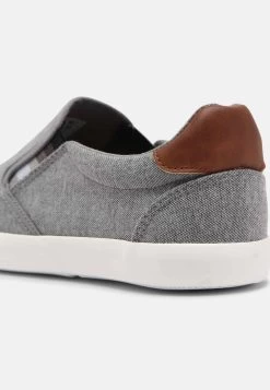 Pier One Unisex - Scarpe Senza Lacci - Dark Grey -Pier One Moda Outlet 6ea70633070948dcbf9420ae8ee23503