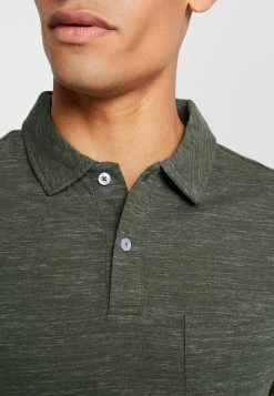 Pier One PoloOliv Uomo T-shirt E Polo PI922PA0H-N11 -Pier One Moda Outlet 74f300faa9b14ec5b8e7cc2d84df47aa