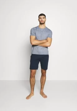 Pier One PigiamaDark Blue Uomo Per La Notte PI982M02S-K11 -Pier One Moda Outlet 7651f7d5f00140bd9b26f1ca15fd73b9