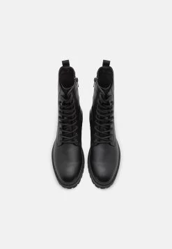 Pier One Stivaletti StringatiBlack Uomo Stivaletti/Stivali PI912K0BJ-Q11 -Pier One Moda Outlet 7ee20483976f44939287fcf1cbc9d4b6