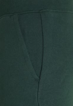 Pier One Pantaloni SportiviDark Green Uomo Pantaloni PI922E03I-M11 -Pier One Moda Outlet 83a04a02226942ecaf78aa54d7f444f3