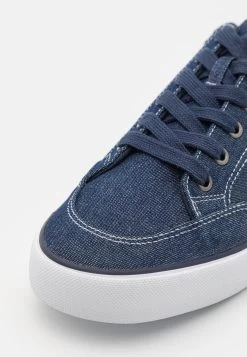 Pier One UnisexSneakers BasseDark Blue Uomo Sneaker PI915O02Z-K11 -Pier One Moda Outlet 88d4a325a78341e996cfd14f5eda8dc6
