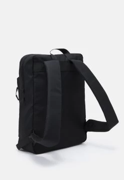 Pier One UnisexZainoBlack Donna Borse PI954O04E-Q11 -Pier One Moda Outlet 89f4d7a9e5404a9bb1066c0df49e70fe