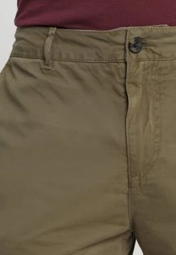 Pier One ShortsOlive Uomo Bermuda PI922FA1G-N11 -Pier One Moda Outlet 9df77bf2be6f4ef9bde6a477a71de907
