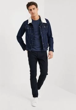 Pier One T-Shirt BasicMottled Dark Blue Uomo T-shirt E Polo PI922O05G-K11 6 Pier One T-Shirt BasicMottled Dark Blue Uomo T-shirt E Polo PI922O05G-K11 -Pier One Moda Outlet a02d254347e443f49e2c4e865f36b1ba