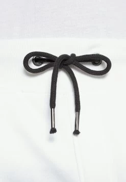 Pier One Pantaloni SportiviWhite Uomo Pantaloni PI922F03G-A11 -Pier One Moda Outlet a36764404f124304b3532ad3534eb3d7