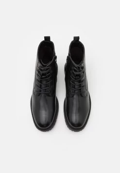 Pier One Stivaletti StringatiBlack Uomo Stivaletti/Stivali PI912K0B9-Q11 -Pier One Moda Outlet a464c427ccfa4a739aff271d1be78856