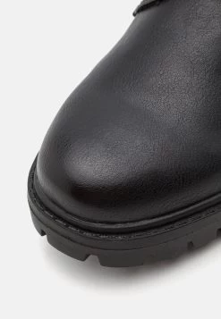 Pier One UnisexStivaletti StringatiBlack Uomo Stivaletti/Stivali PI915K009-Q11 -Pier One Moda Outlet aa9b4676eb2849e7b2097cdba41b0e08