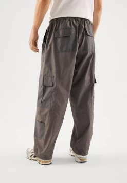 Pier One Pantaloni CargoDark Grey Uomo Pantaloni PI922E05L-C11 -Pier One Moda Outlet aeef7af8ea1c4dfeacbe1512bc743e9f