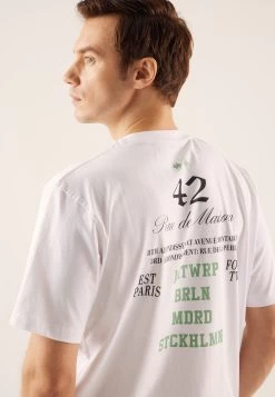 Pier One T-Shirt Con StampaWhite Uomo T-shirt E Polo PI922O0Y8-A11 -Pier One Moda Outlet b68e1a563c7046eb8189c5c8e1e156b7