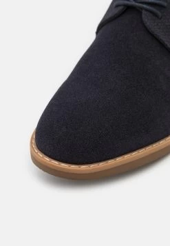 Pier One StringateDark Blue Uomo Scarpe Con I Lacci PI912M0E3-K11 -Pier One Moda Outlet be1d02d6e5f34815b725c42f0eba7d78