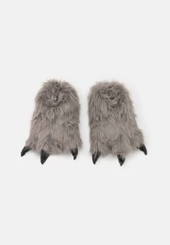 Pier One PantofoleGrey Uomo Pantofole PI912I00D-C11 -Pier One Moda Outlet c2eb00f4547a461fbc76736d3a3d9f12