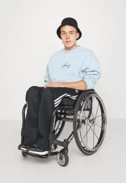 Pier One FelpaLight Blue Uomo Maglieria E Felpe PI922S0FN-K11 -Pier One Moda Outlet c48632c3e7454e24a89036a0e9ebbbdd