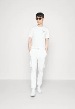 Pier One Cuffed Skinny Trouser Pantaloni CargoWhite Uomo Pantaloni YO122E01H-A11 -Pier One Moda Outlet c802ec244b124bc894f54cc790f8cfa4