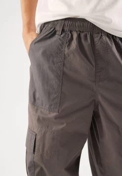 Pier One Pantaloni CargoDark Grey Uomo Pantaloni PI922E05L-C11 -Pier One Moda Outlet c8253c1985334b7396c17d211bc5517f