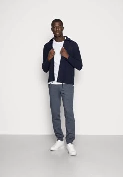 Pier One 3 PackT-Shirt BasicWhite/Black/Light Grey Uomo T-shirt E Polo PI922O0GQ-A12