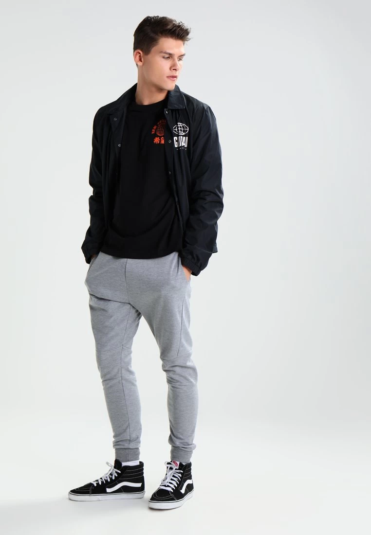 Pier One Pantaloni SportiviLight Grey Uomo Pantaloni PI922E03N-C11 2 Pier One Pantaloni SportiviLight Grey Uomo Pantaloni PI922E03N-C11 - immagine 2