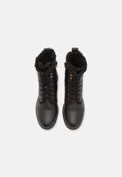 Pier One LeatherStivaletti StringatiBlack Donna Stivaletti PI911X03O-Q11 -Pier One Moda Outlet dc9941875ae74db9824294363246e029