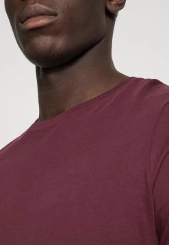 Pier One 2 Pack - T-Shirt Basic - Bordeaux -Pier One Moda Outlet dde4a41bb87943ada78e9639f6e4c9bf