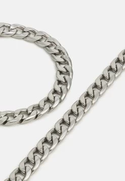 Pier One 2Pack Set - Collana - Silver-Coloured -Pier One Moda Outlet df2f201b74344f4db97bf89a3f01a241