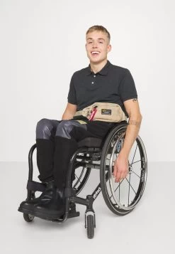 Pier One PoloDark Grey Uomo T-shirt E Polo PI922P07J-C11 -Pier One Moda Outlet e8977bf72cfb45e4804cf2b7916bd808