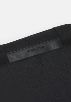 Pier One UnisexBorsa Porta PcBlack Donna Borse PI954H021-Q11 -Pier One Moda Outlet efdab5b0774046cab7ce4c22eb419887