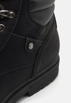 Pier One Stivaletti StringatiBlack Uomo Stivaletti/Stivali PI912K0BR-Q11 -Pier One Moda Outlet ff2db1edb2034b84841c61385f038dc4