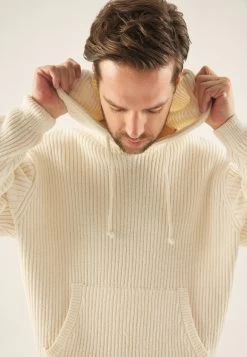 Pier One Felpa Con CappuccioOff-White Uomo Maglieria PI922Q0BU-A11 -Pier One Moda Outlet ffb8acb8e352442ba8aab76f05d0c299